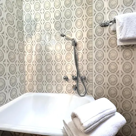 Via Del Poggio With A Big Terrace Apartment *