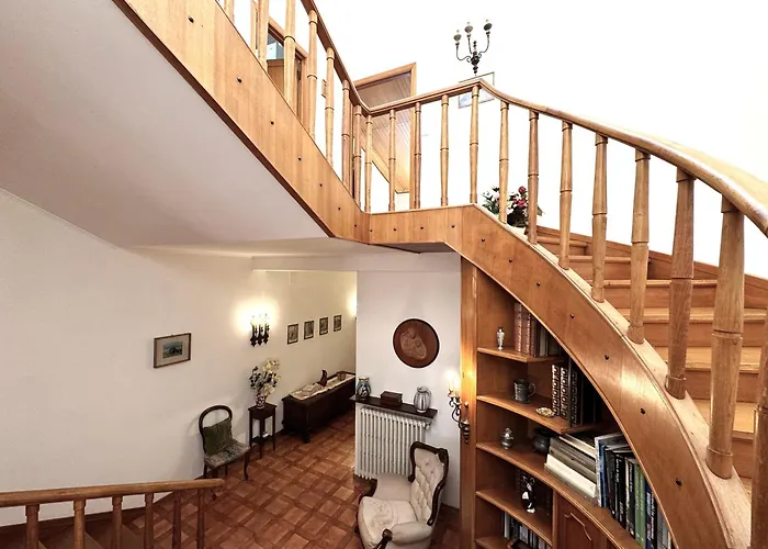 Apartment Via Del Poggio With A Big Terrace *