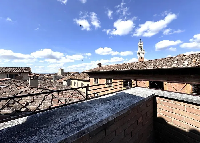 Via Del Poggio With A Big Terrace Apartment *