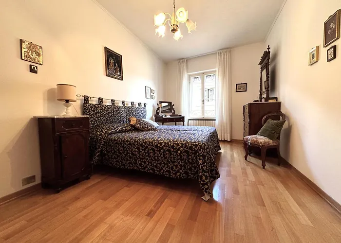 Via Del Poggio With A Big Terrace Apartament *